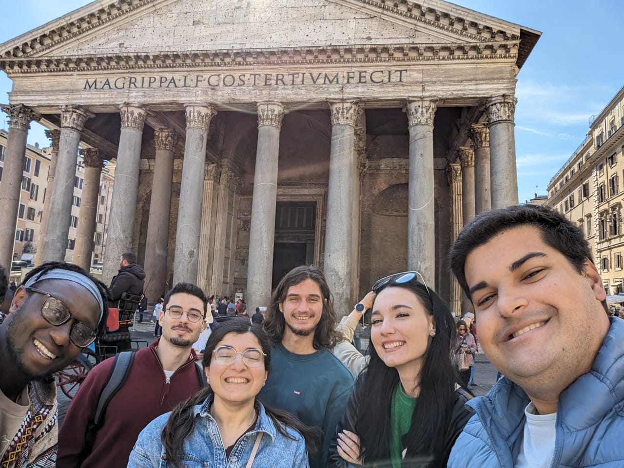 Students in Rome for their second semester