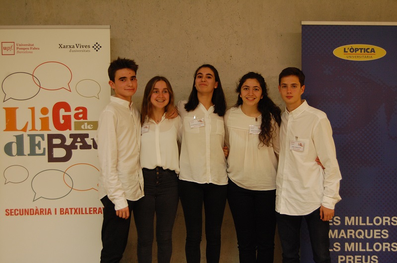 Miembros del equipo del Aula Escola Europea, ganador de la competición