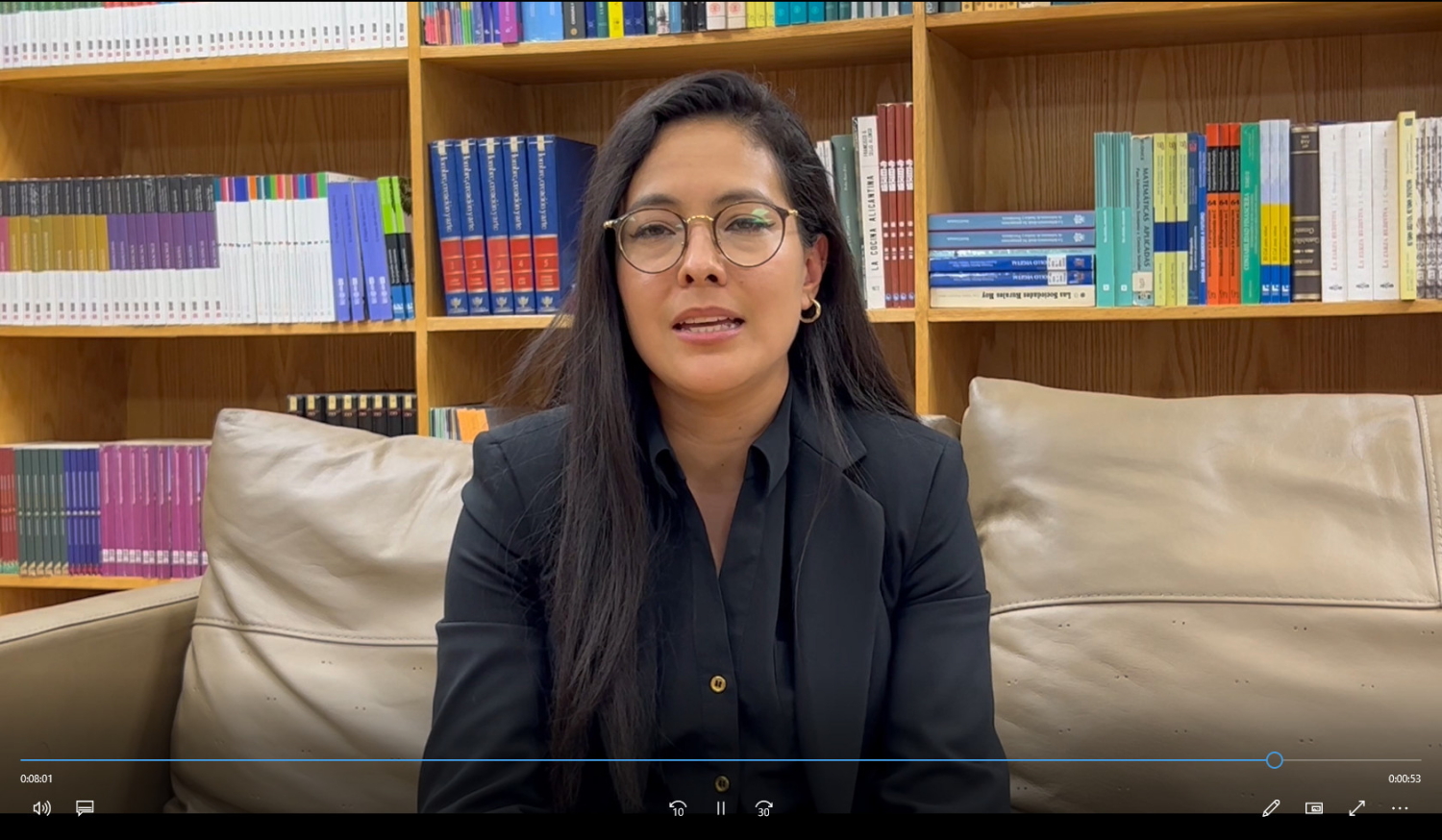 Fernanda Elisbeth Ramírez, guanyadora del segon premi, en la seva intervenció en vídeo. FOTO: CAC
