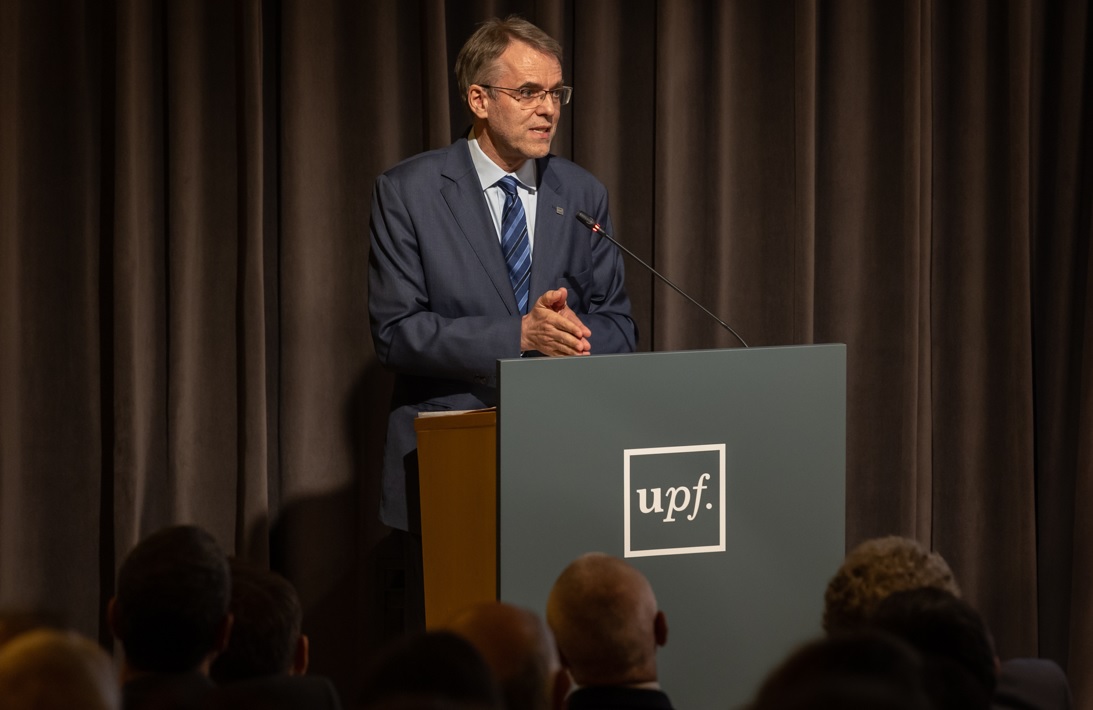 Oriol Amat during his speech at the opening ceremony of the 2022-2023 academic year