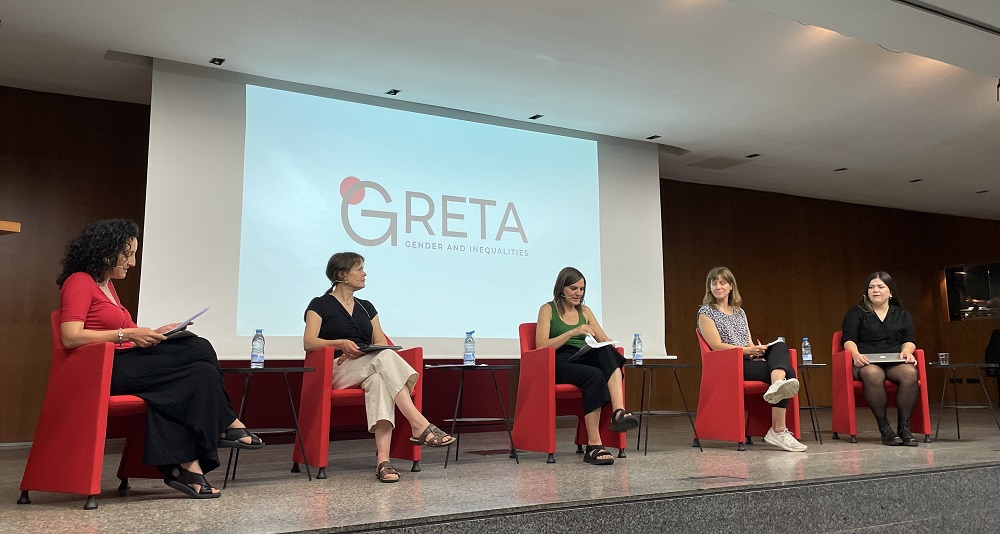 From left to right: Maria Rodó-Zárate, Rachel Pain, Sara Ortiz Escalante, Samantha Joeck and Geanina Zagal Imatge inicial - From left to right: Maria Rodó-Zárate, Rachel Pain, Sara Ortiz Escalante, Samantha Joeck and Geanina Zagal