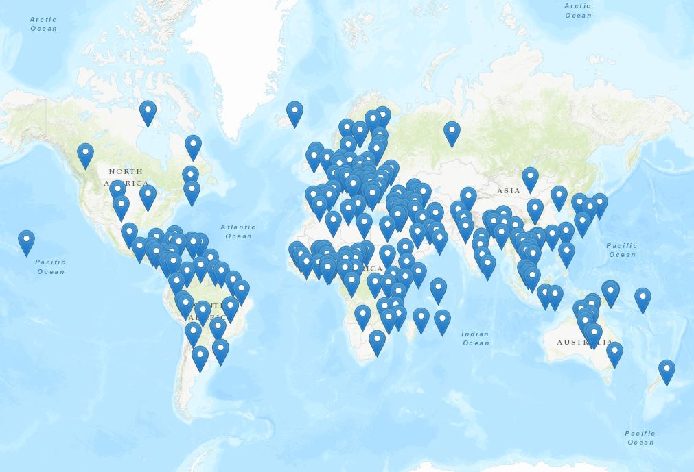 Interactive atlas of grammatical structures related to several sign languages of the world from the SIGN-HUB platform. Imatge inicial - Interactive atlas of grammatical structures related to several sign languages of the world from the SIGN-HUB platform.