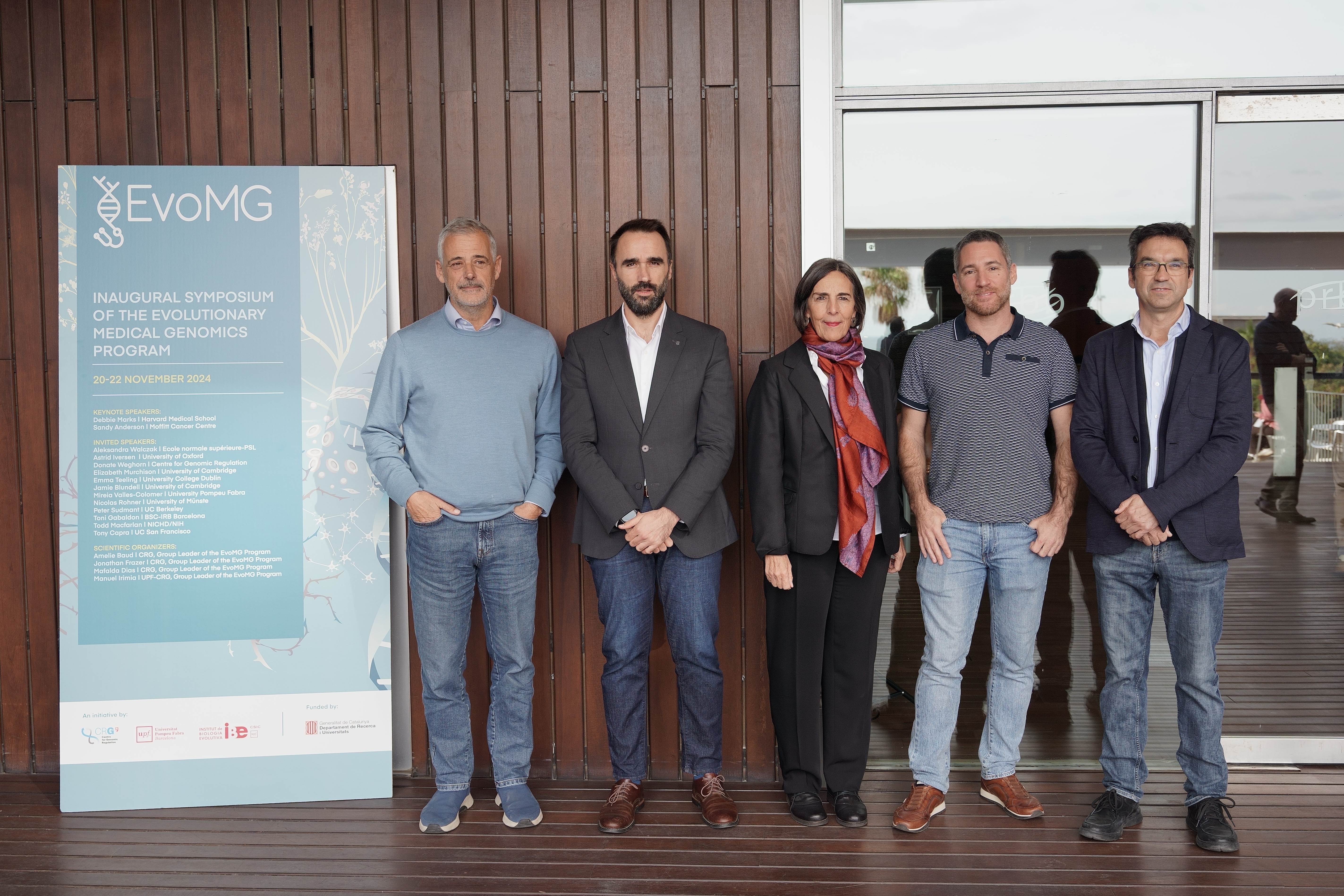 From left to right: Luis Serrano, director of the CRG; Javier Selva, director general of the Catalan government's Transfer and Knowledge Society; Cristina Pujades, vice-rector of Research at the UPF; Manuel Irimia, coordinator; Salvador Carranza, director of the IBE. Imatge inicial - From left to right: Luis Serrano, director of the CRG; Javier Selva, director general of the Catalan government's Transfer and Knowledge Society; Cristina Pujades, vice-rector of Research at the UPF; Manuel Irimia, coordinator; Salvador Carranza, director of the IBE.