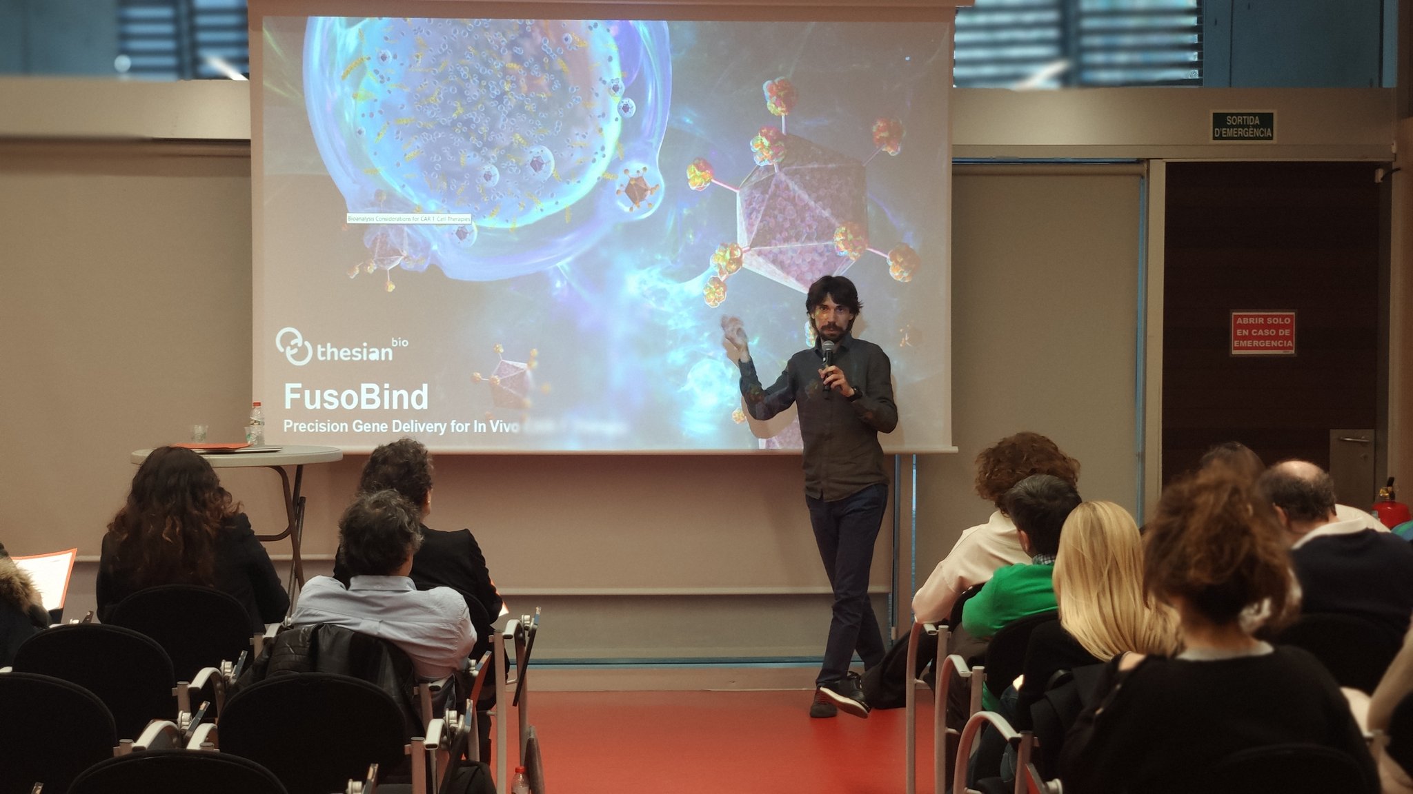 Presentación del proyecto B-Bio, a cargo de Marc Güell, durante la jornada UPF INNOValora. Imatge inicial - Presentación del proyecto B-Bio, a cargo de Marc Güell, durante la jornada UPF INNOValora.