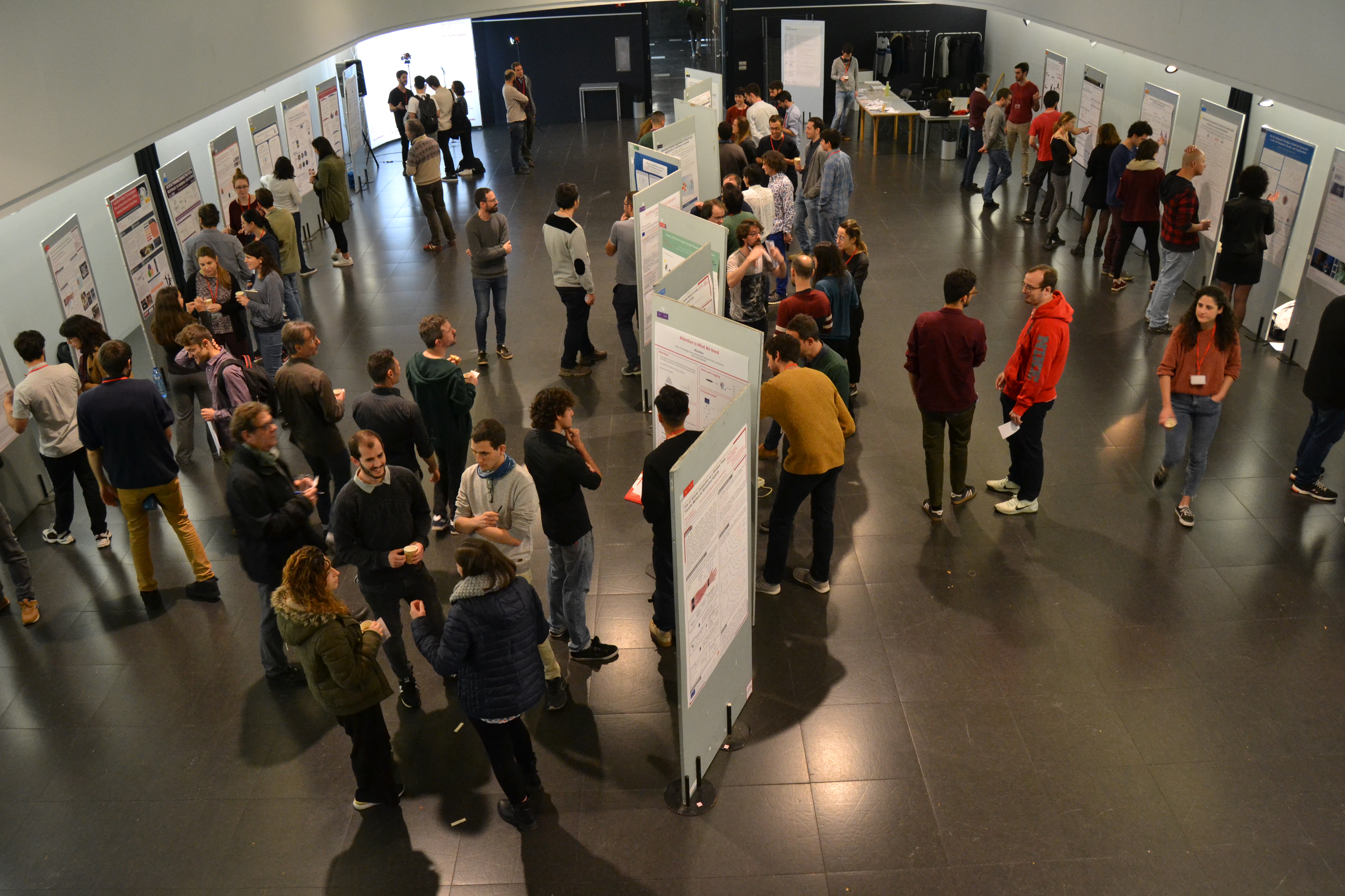 PhD Students show and discuss their reserach at the 7th EiTIC Doctoral Workshop