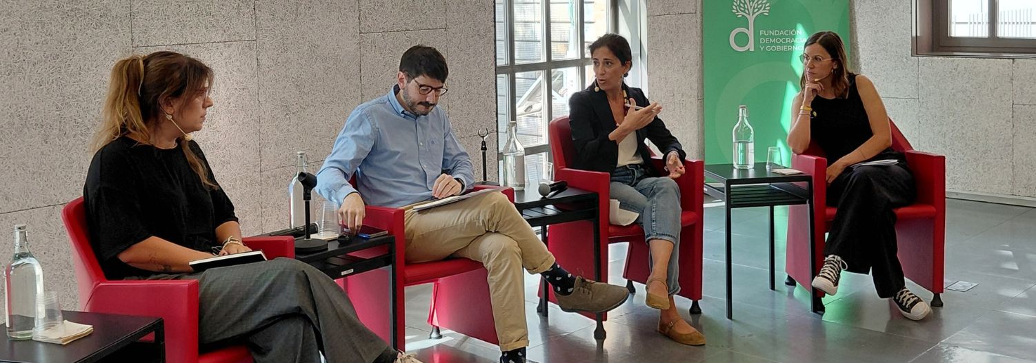 La jornada "Comunicar en situaciones de emergencia: retos, estrategias y nuevos medios” se celebró el 3 de octubre en el Campus del Poblenou Imatge inicial - La jornada "Comunicar en situaciones de emergencia: retos, estrategias y nuevos medios” se celebró el 3 de octubre en el Campus del Poblenou