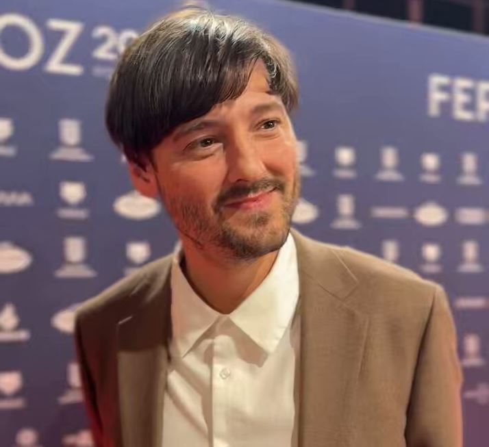 Carlos Marqués-Marcet a la cerimònia dels Premis Feroz 2025