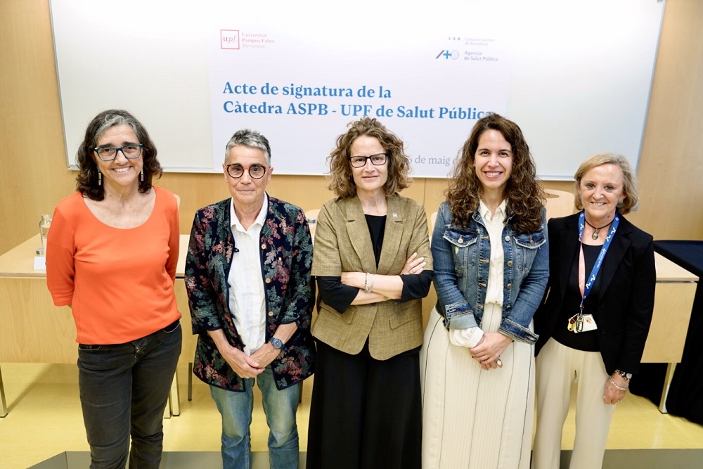 Carme Borrell, la consellera Olga Pané, Laia de Nadal, Marta Villanueva i Consol Serra. Foto: UPF Imatge inicial - Carme Borrell, la consellera Olga Pané, Laia de Nadal, Marta Villanueva i Consol Serra. Foto: UPF
