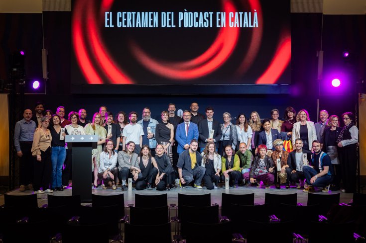Foto de grup dels guardonats (web dels Premis Sonor). Imatge inicial - Foto de grup dels guardonats (web dels Premis Sonor).
