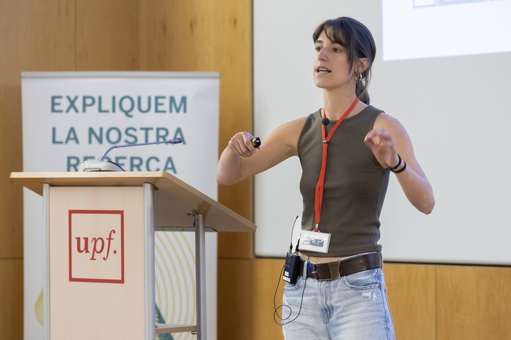 Andrea Barrera Conde, primer premi del concurs Rin4min 2026, durant la seva exposició Imatge inicial - Andrea Barrera Conde, primer premi del concurs Rin4min 2026, durant la seva exposició