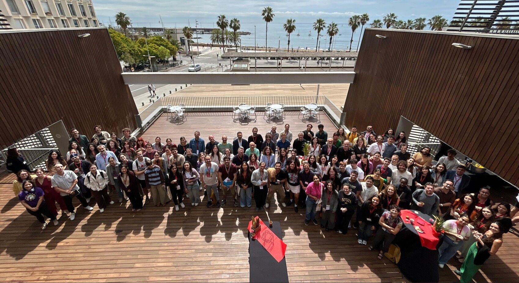 Group photo of the participants of the 15th MELIS Biomedical Research Symposium. Credit: UPF Imatge inicial - Group photo of the participants of the 15th MELIS Biomedical Research Symposium. Credit: UPF