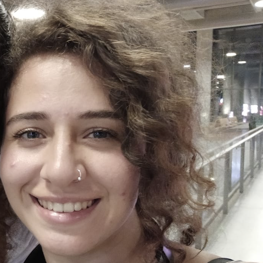 IREM TOPAL 