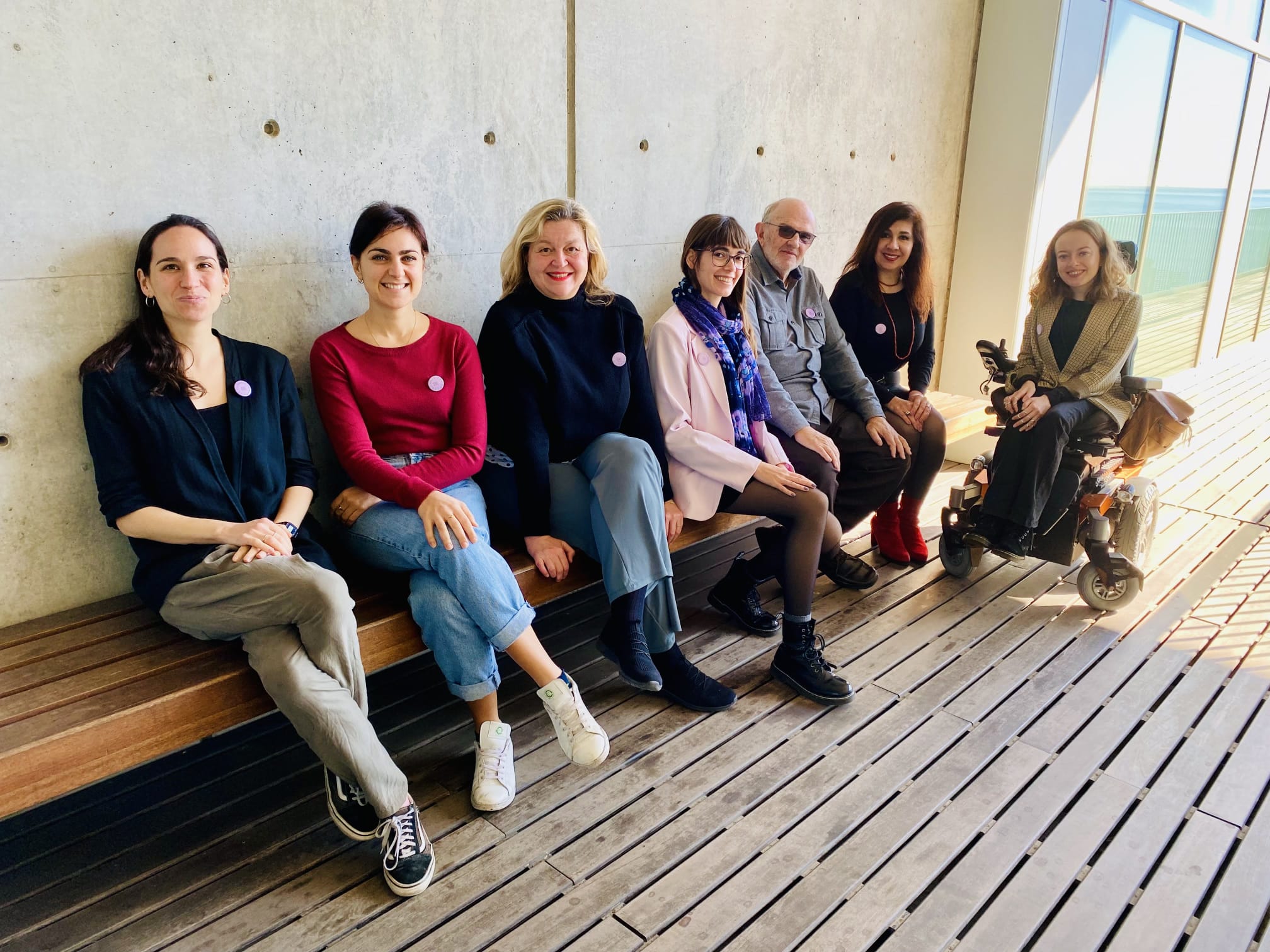 Equipo del Centro de Estudios de Ciencia, Comunicación y Sociedad de la Universidad Pompeu Fabra (CCS-UPF). De izquierda a derecha: Nuria Saladié (estudiante de doctorado en el CCS-UPF), Barbara Sinigaglia (estudiante en prácticas del Máster en comunicación científica, médica y ambiental de la UPF-Barcelona School of Management), Gema Revuelta (directora del CCS-UPF), Carolina Llorente (coordinadora del CCS-UPF), Vladimir de Semir (presidente del Consejo Asesor CCS-UPF), Paulina Naranjo (coordinadora de comunicación del CCS-UPF), Renée Joosten (estudiante en prácticas del Máster en Human Biology & Science in Society de la Radboud University). Imatge inicial - Equipo del Centro de Estudios de Ciencia, Comunicación y Sociedad de la Universidad Pompeu Fabra (CCS-UPF). De izquierda a derecha: Nuria Saladié (estudiante de doctorado en el CCS-UPF), Barbara Sinigaglia (estudiante en prácticas del Máster en comunicación científica, médica y ambiental de la UPF-Barcelona School of Management), Gema Revuelta (directora del CCS-UPF), Carolina Llorente (coordinadora del CCS-UPF), Vladimir de Semir (presidente del Consejo Asesor CCS-UPF), Paulina Naranjo (coordinadora de comunicación del CCS-UPF), Renée Joosten (estudiante en prácticas del Máster en Human Biology & Science in Society de la Radboud University).