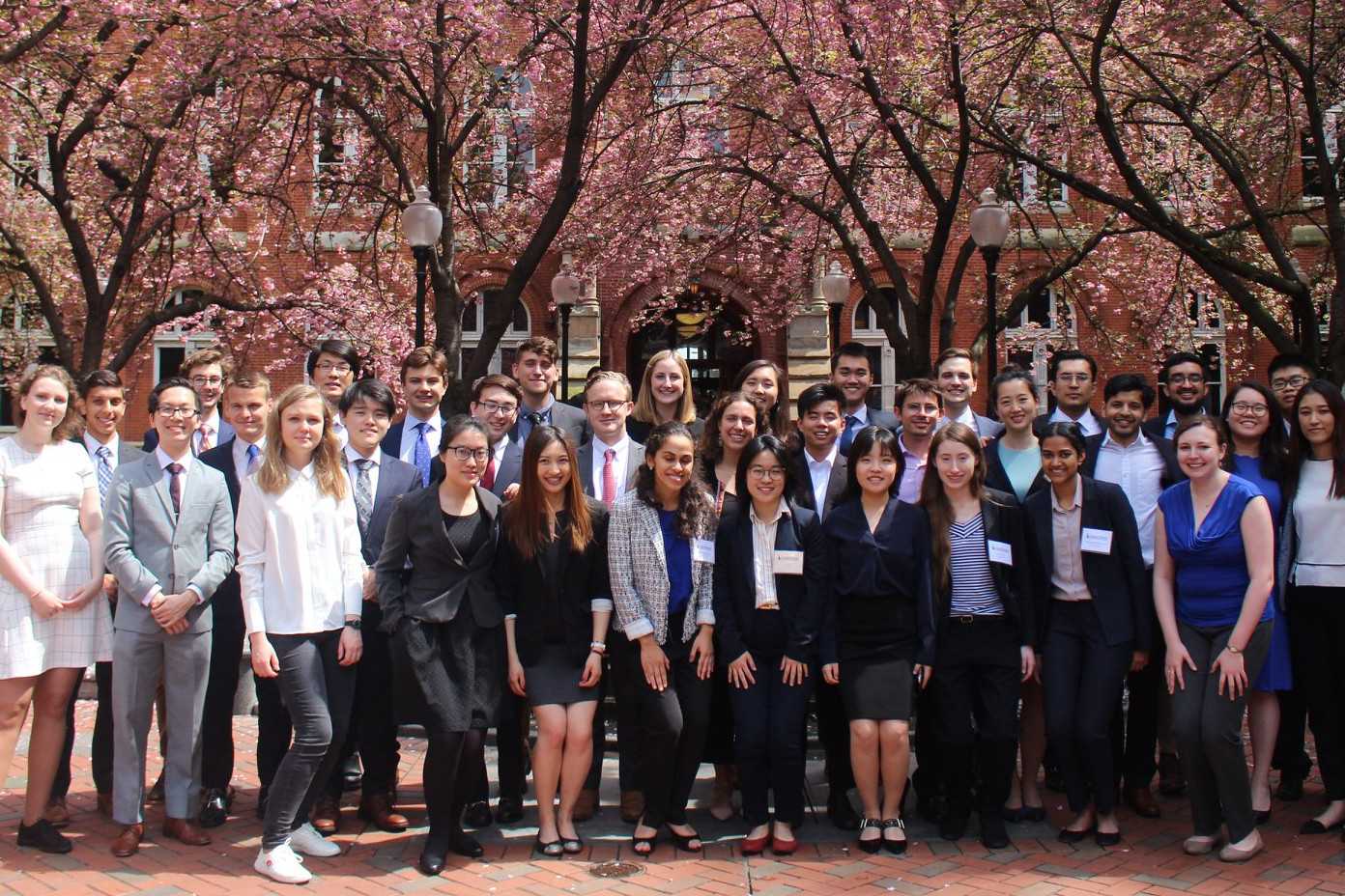 Participants d'aquest any a la Carroll Round de la Universitat de Georgetown