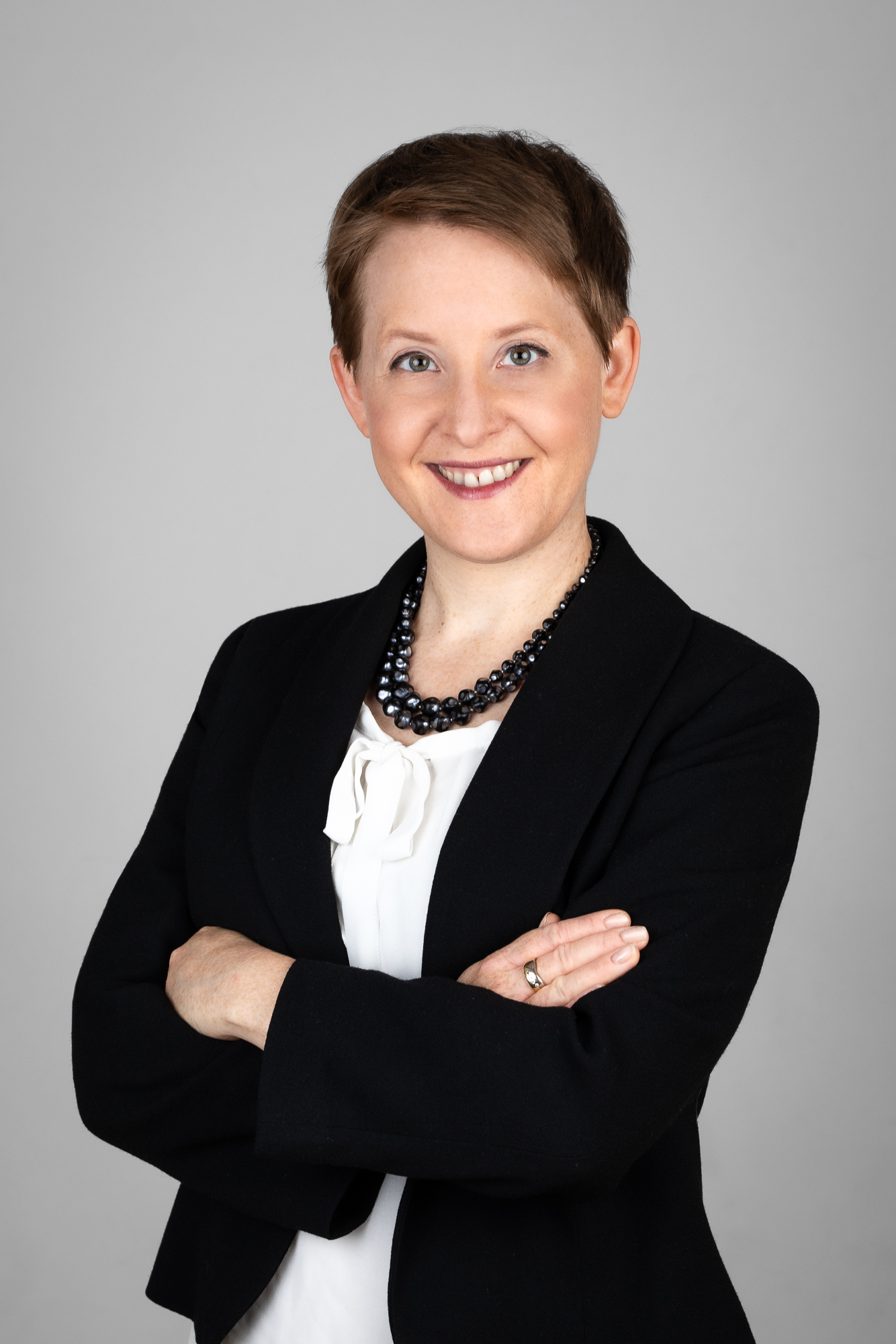 Angela MARTIN 