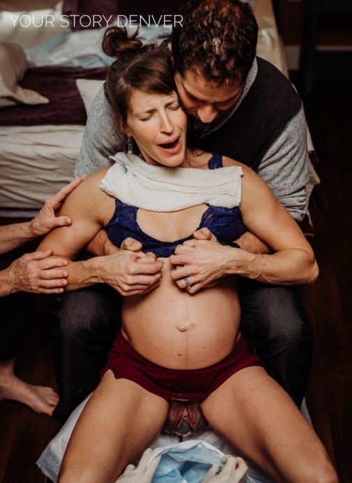 Katie Torres, Ring of Fire (2020), fotografia Imatge inicial - Katie Torres, Ring of Fire (2020), fotografia