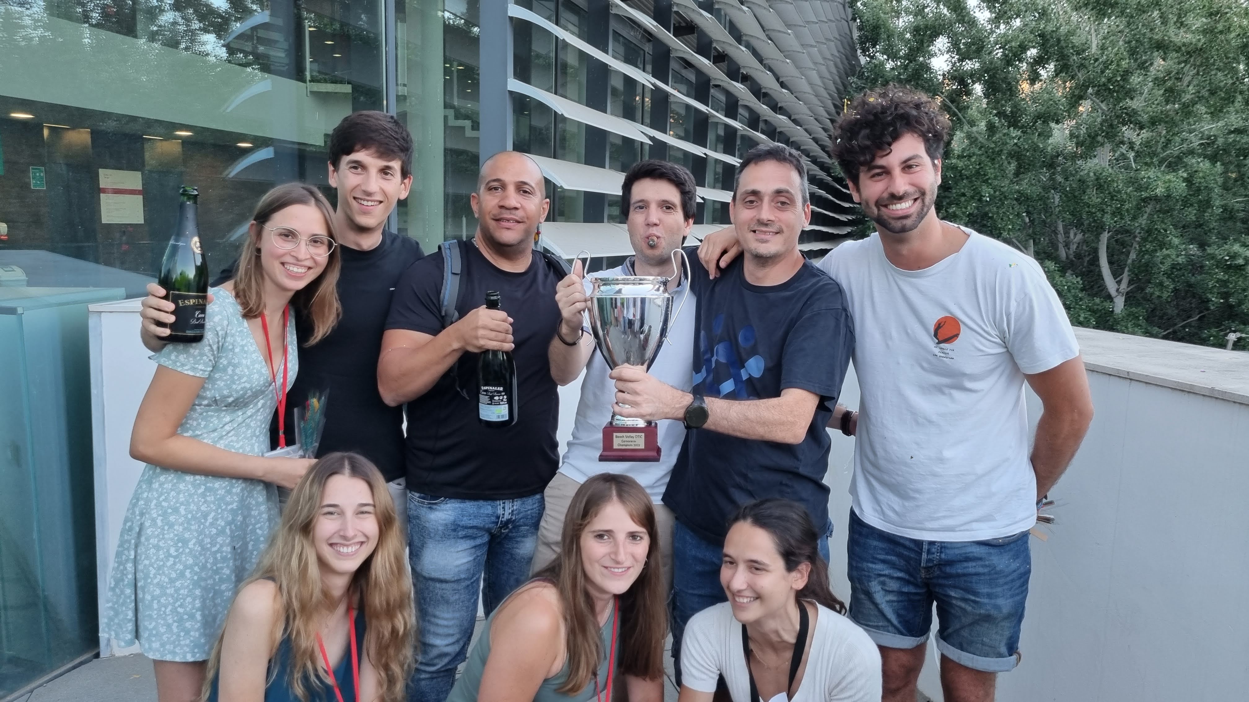 Oscar Camara, Andy Olivares, Xabier Morales, Jordi Mill, Marta Saiz, Carlos Albors and Mireia Masias Imatge inicial - Oscar Camara, Andy Olivares, Xabier Morales, Jordi Mill, Marta Saiz, Carlos Albors and Mireia Masias