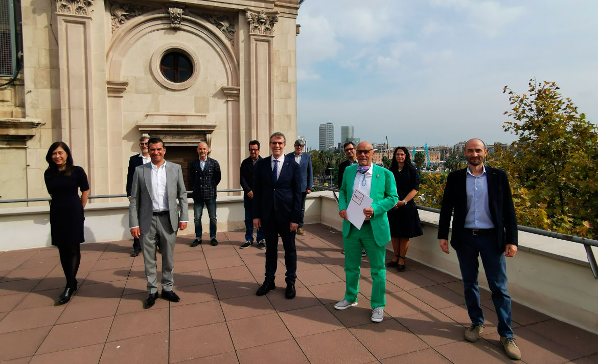 Foto de grup de la signatura de la càtedra DE-CIX UPF