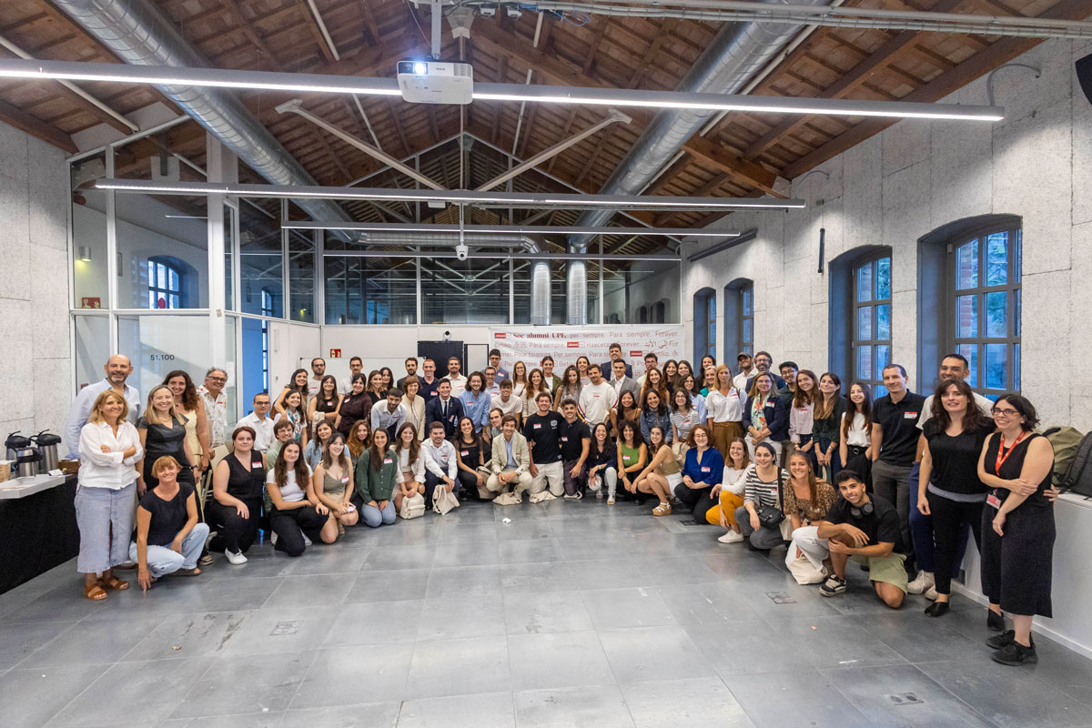 Assistents del kick off de Mentoring Alumni UFP 24/25 Imatge inicial - Assistents del kick off de Mentoring Alumni UFP 24/25