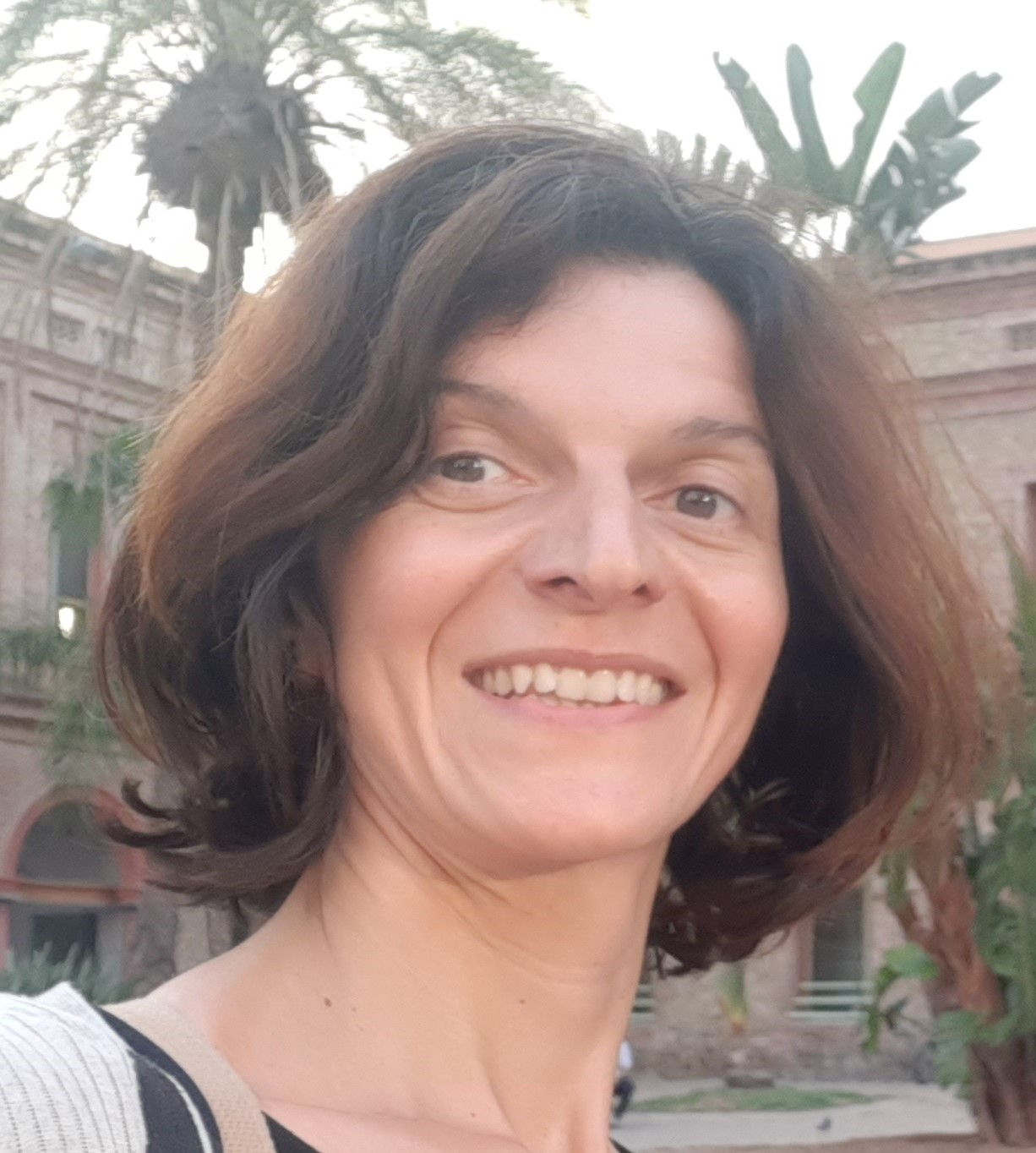 ELISABET ARÉVALO GARCÍA