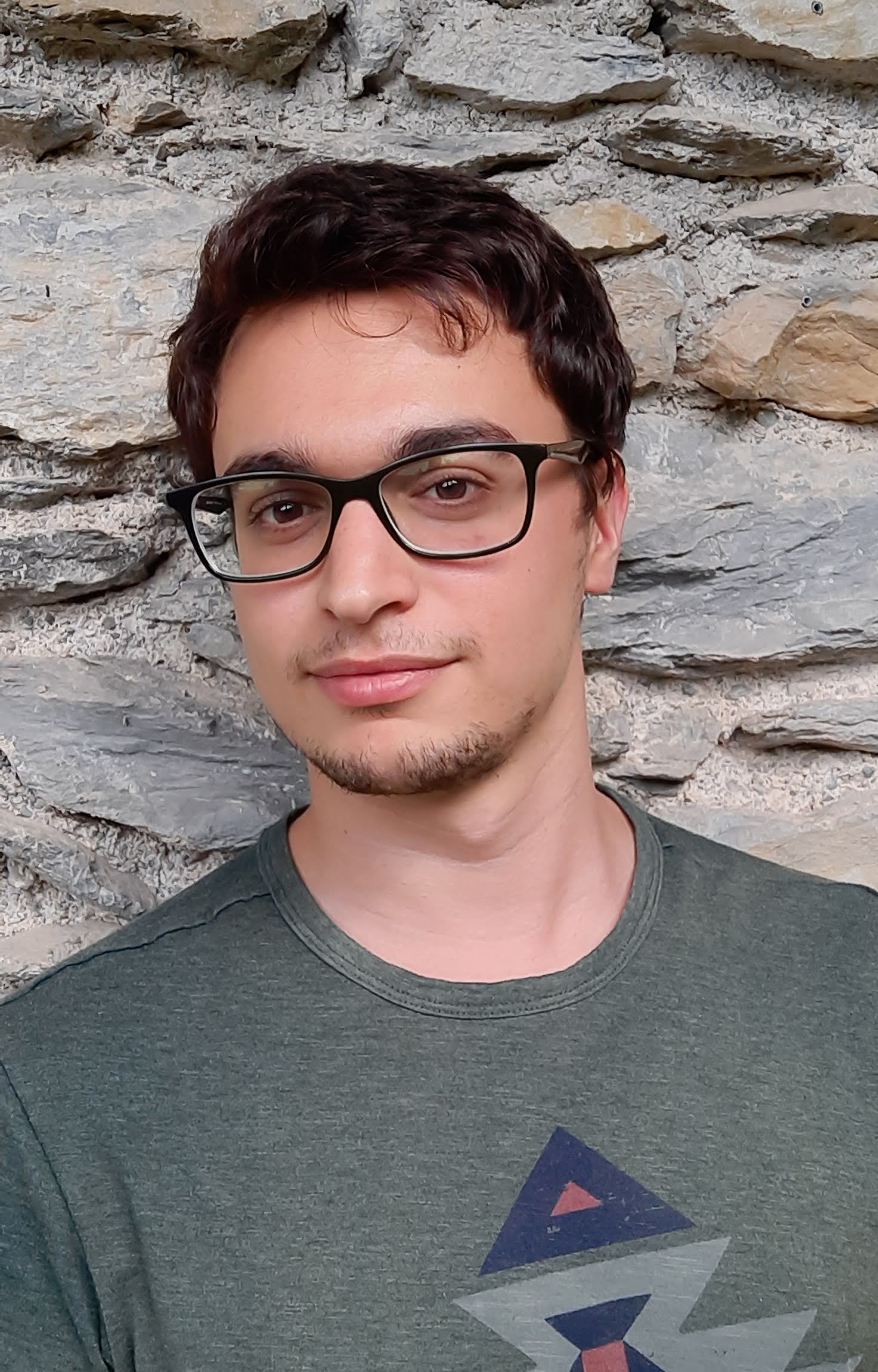 Arnau Lario Devesa