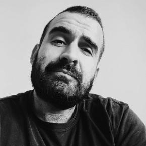 ARNAU ROIG MORA